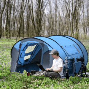 Outsunny Camping Tent Dome Pop-up Tent