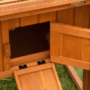 Pawhut Rabbit Hutch & Run w/ Ramp
